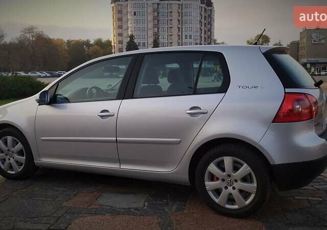 Серый Фольксваген Гольф, объемом двигателя 0 л и пробегом 200 тыс. км за 7100 $, фото 24 на Automoto.ua