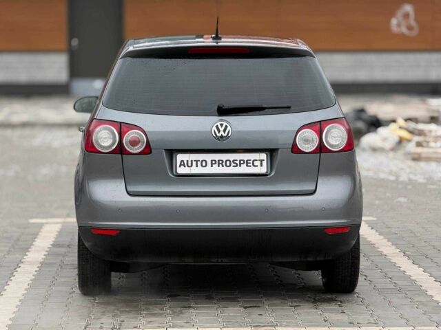 Сірий Фольксваген Гольф, об'ємом двигуна 2 л та пробігом 278 тис. км за 6700 $, фото 5 на Automoto.ua