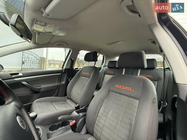 Серый Фольксваген Гольф, объемом двигателя 1.4 л и пробегом 236 тыс. км за 5500 $, фото 8 на Automoto.ua