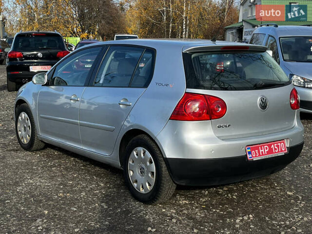 Сірий Фольксваген Гольф, об'ємом двигуна 1.4 л та пробігом 184 тис. км за 4899 $, фото 5 на Automoto.ua