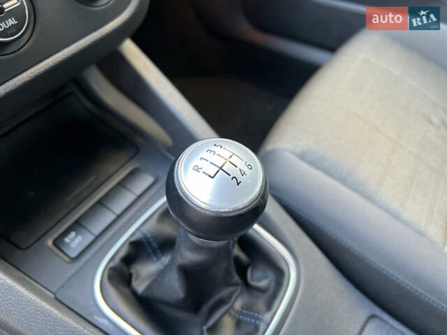 Сірий Фольксваген Гольф, об'ємом двигуна 1.4 л та пробігом 185 тис. км за 6450 $, фото 81 на Automoto.ua