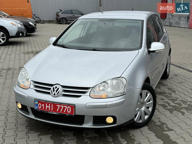 Серый Фольксваген Гольф, объемом двигателя 1.6 л и пробегом 212 тыс. км за 6450 $, фото 3 на Automoto.ua