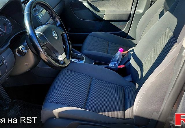 Серый Фольксваген Гольф, объемом двигателя 1.4 л и пробегом 262 тыс. км за 4650 $, фото 8 на Automoto.ua