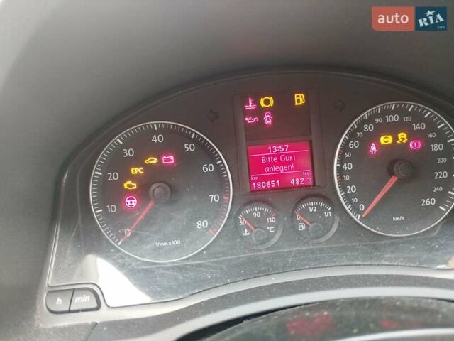 Сірий Фольксваген Гольф, об'ємом двигуна 1.4 л та пробігом 180 тис. км за 5000 $, фото 17 на Automoto.ua