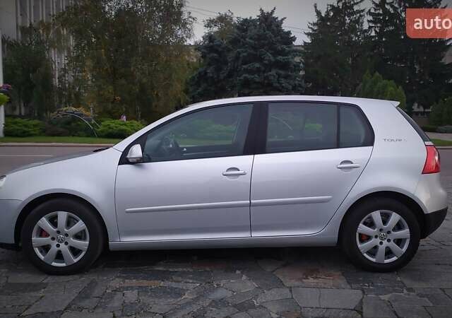 Серый Фольксваген Гольф, объемом двигателя 0 л и пробегом 200 тыс. км за 7100 $, фото 143 на Automoto.ua