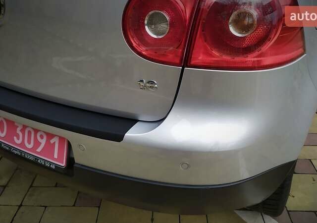 Сірий Фольксваген Гольф, об'ємом двигуна 1.6 л та пробігом 200 тис. км за 6950 $, фото 99 на Automoto.ua