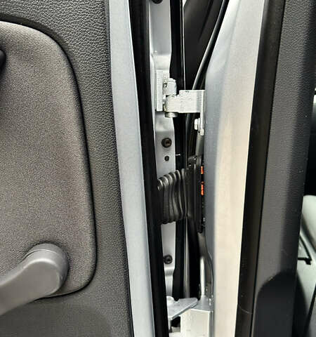 Серый Фольксваген Гольф, объемом двигателя 1.6 л и пробегом 178 тыс. км за 6556 $, фото 40 на Automoto.ua