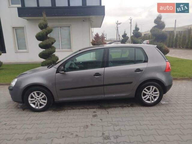 Сірий Фольксваген Гольф, об'ємом двигуна 1.4 л та пробігом 180 тис. км за 5000 $, фото 4 на Automoto.ua