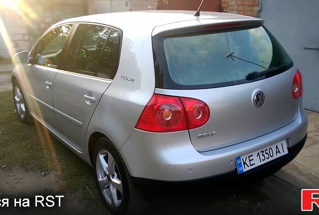 Серый Фольксваген Гольф, объемом двигателя 1.9 л и пробегом 295 тыс. км за 6999 $, фото 2 на Automoto.ua