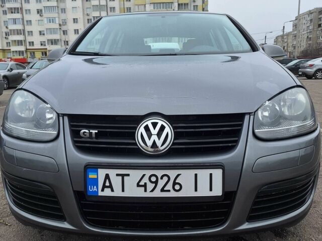 Сірий Фольксваген Гольф, об'ємом двигуна 1.4 л та пробігом 215 тис. км за 6500 $, фото 1 на Automoto.ua