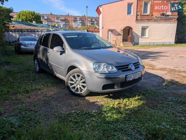 Сірий Фольксваген Гольф, об'ємом двигуна 1.6 л та пробігом 218 тис. км за 5600 $, фото 3 на Automoto.ua