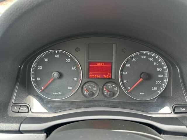 Сірий Фольксваген Гольф, об'ємом двигуна 1.4 л та пробігом 223 тис. км за 6550 $, фото 2 на Automoto.ua