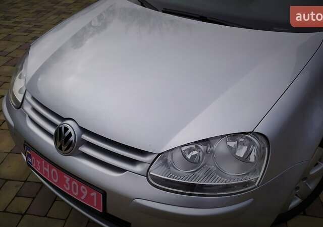Сірий Фольксваген Гольф, об'ємом двигуна 1.6 л та пробігом 200 тис. км за 6950 $, фото 81 на Automoto.ua