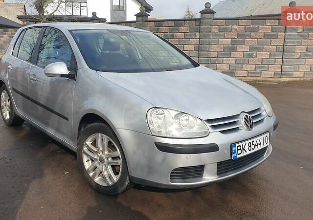 Серый Фольксваген Гольф, объемом двигателя 1.6 л и пробегом 191 тыс. км за 5750 $, фото 5 на Automoto.ua