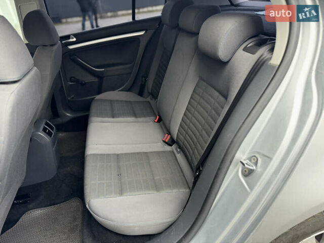 Сірий Фольксваген Гольф, об'ємом двигуна 1.4 л та пробігом 240 тис. км за 5290 $, фото 37 на Automoto.ua