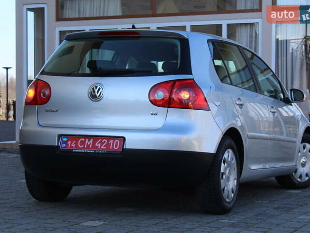 Серый Фольксваген Гольф, объемом двигателя 1.6 л и пробегом 195 тыс. км за 5990 $, фото 17 на Automoto.ua