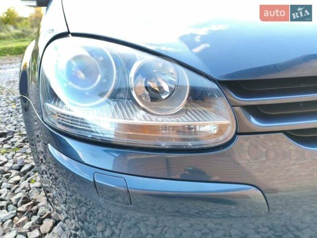 Серый Фольксваген Гольф, объемом двигателя 1.4 л и пробегом 221 тыс. км за 5600 $, фото 10 на Automoto.ua