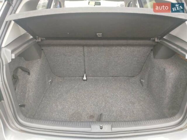 Сірий Фольксваген Гольф, об'ємом двигуна 1.4 л та пробігом 180 тис. км за 5000 $, фото 16 на Automoto.ua