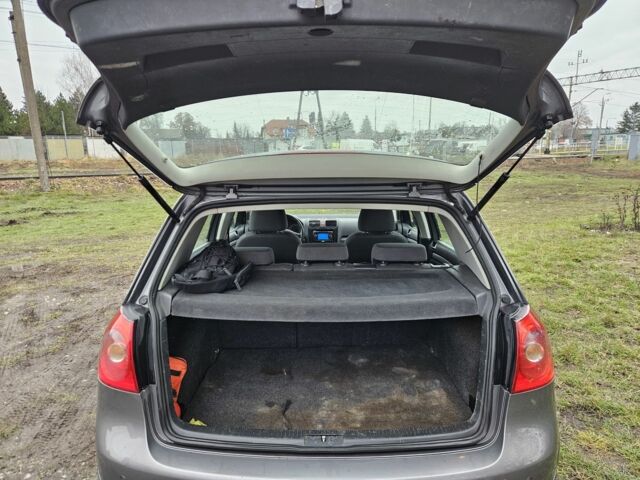 Серый Фольксваген Гольф, объемом двигателя 1.9 л и пробегом 400 тыс. км за 2250 $, фото 16 на Automoto.ua