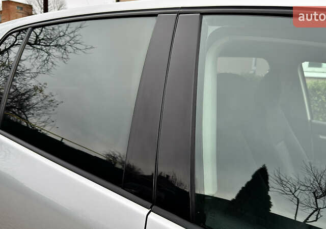 Серый Фольксваген Гольф, объемом двигателя 1.6 л и пробегом 178 тыс. км за 6556 $, фото 79 на Automoto.ua