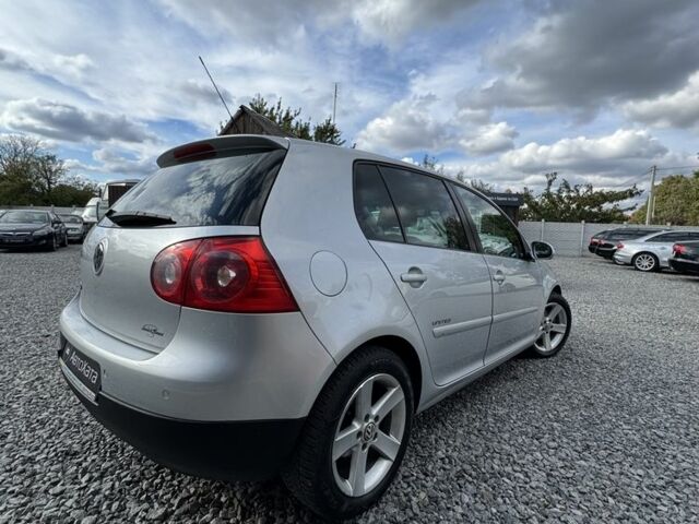 Серый Фольксваген Гольф, объемом двигателя 1.4 л и пробегом 236 тыс. км за 5999 $, фото 3 на Automoto.ua