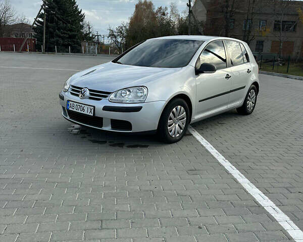 Серый Фольксваген Гольф, объемом двигателя 1.6 л и пробегом 220 тыс. км за 6350 $, фото 12 на Automoto.ua