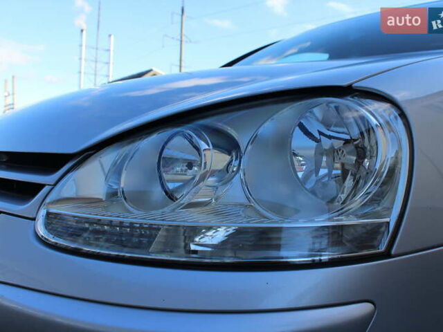 Серый Фольксваген Гольф, объемом двигателя 1.6 л и пробегом 195 тыс. км за 5990 $, фото 27 на Automoto.ua