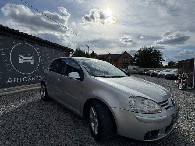 Серый Фольксваген Гольф, объемом двигателя 1.4 л и пробегом 236 тыс. км за 5999 $, фото 2 на Automoto.ua