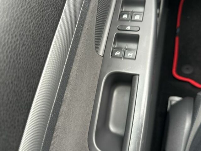 Сірий Фольксваген Гольф, об'ємом двигуна 1.4 л та пробігом 223 тис. км за 6550 $, фото 4 на Automoto.ua