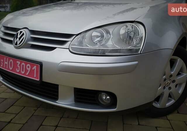 Сірий Фольксваген Гольф, об'ємом двигуна 1.6 л та пробігом 200 тис. км за 6950 $, фото 82 на Automoto.ua