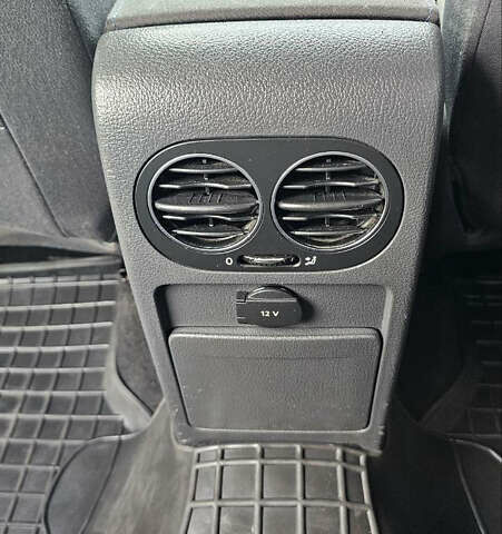 Серый Фольксваген Гольф, объемом двигателя 1.39 л и пробегом 270 тыс. км за 6000 $, фото 24 на Automoto.ua