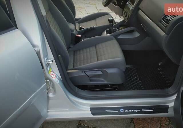 Серый Фольксваген Гольф, объемом двигателя 0 л и пробегом 200 тыс. км за 7100 $, фото 108 на Automoto.ua