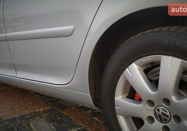 Серый Фольксваген Гольф, объемом двигателя 0 л и пробегом 200 тыс. км за 7100 $, фото 59 на Automoto.ua