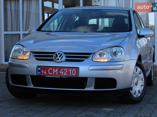 Серый Фольксваген Гольф, объемом двигателя 1.6 л и пробегом 195 тыс. км за 5890 $, фото 9 на Automoto.ua