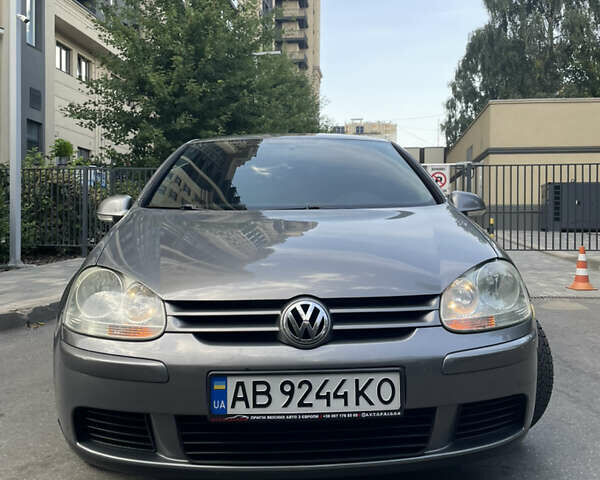 Фольксваген Гольф 2007 у Вінниці на Automoto.ua Сірий Фольксваген Гольф, об'ємом двигуна 1.6 л та пробігом 148 тис. км за 4999 $, фото 7 на Automoto.ua