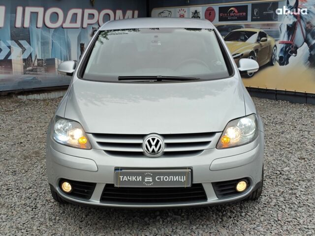 Сірий Фольксваген Гольф, об'ємом двигуна 2 л та пробігом 283 тис. км за 6900 $, фото 1 на Automoto.ua