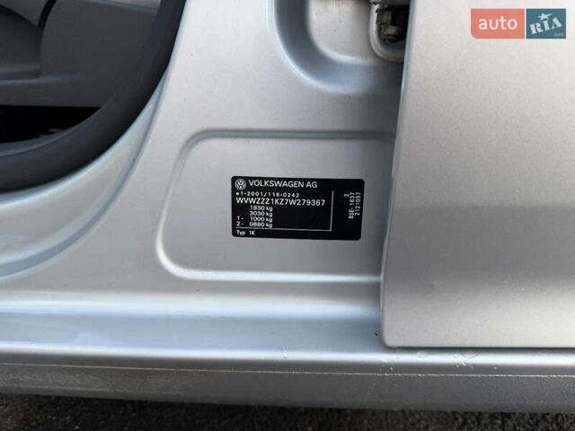 Сірий Фольксваген Гольф, об'ємом двигуна 1.6 л та пробігом 184 тис. км за 8499 $, фото 40 на Automoto.ua