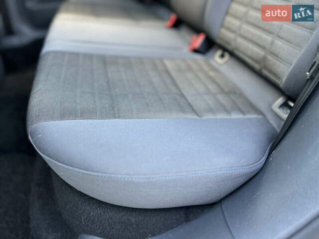 Сірий Фольксваген Гольф, об'ємом двигуна 1.4 л та пробігом 185 тис. км за 6450 $, фото 87 на Automoto.ua