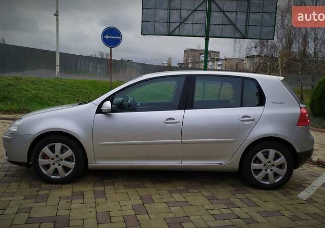 Сірий Фольксваген Гольф, об'ємом двигуна 1.6 л та пробігом 200 тис. км за 6950 $, фото 40 на Automoto.ua