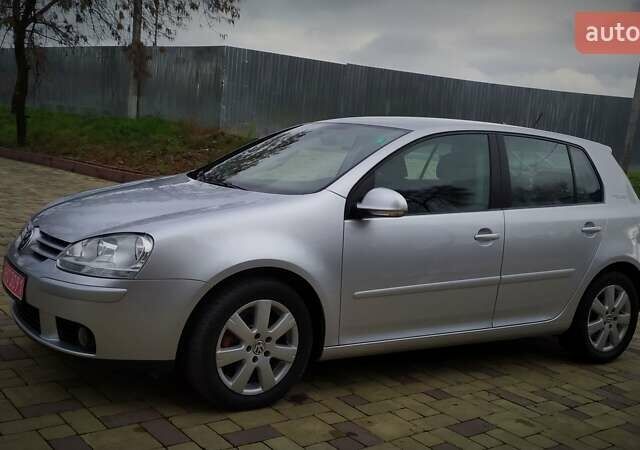 Сірий Фольксваген Гольф, об'ємом двигуна 1.6 л та пробігом 200 тис. км за 6950 $, фото 20 на Automoto.ua