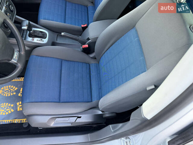 Сірий Фольксваген Гольф, об'ємом двигуна 1.6 л та пробігом 184 тис. км за 8499 $, фото 54 на Automoto.ua