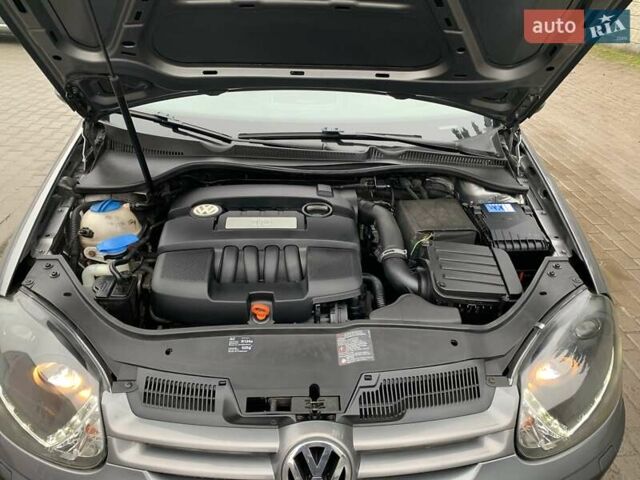 Сірий Фольксваген Гольф, об'ємом двигуна 1.6 л та пробігом 164 тис. км за 5700 $, фото 10 на Automoto.ua