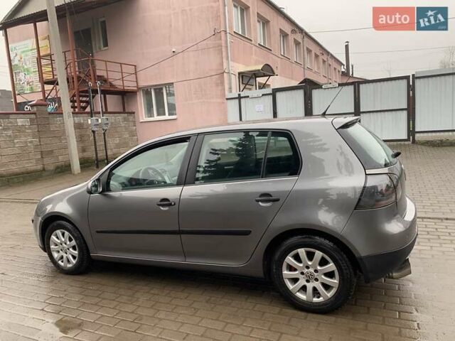 Сірий Фольксваген Гольф, об'ємом двигуна 1.6 л та пробігом 164 тис. км за 5700 $, фото 6 на Automoto.ua