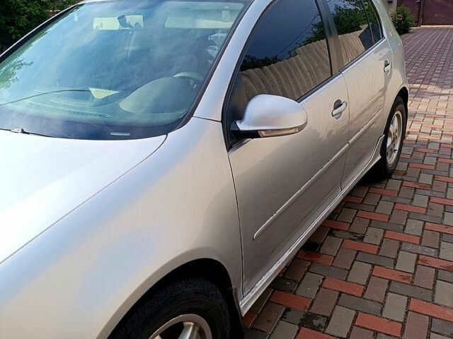 Серый Фольксваген Гольф, объемом двигателя 1.4 л и пробегом 340 тыс. км за 4750 $, фото 3 на Automoto.ua