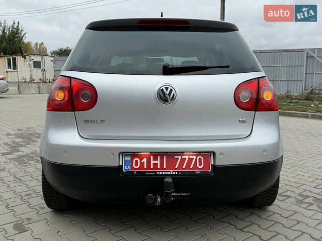 Серый Фольксваген Гольф, объемом двигателя 1.6 л и пробегом 212 тыс. км за 6450 $, фото 18 на Automoto.ua