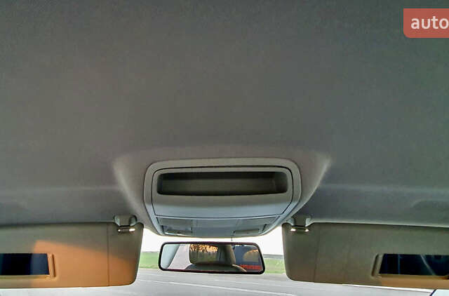 Сірий Фольксваген Гольф, об'ємом двигуна 1.6 л та пробігом 188 тис. км за 5350 $, фото 12 на Automoto.ua