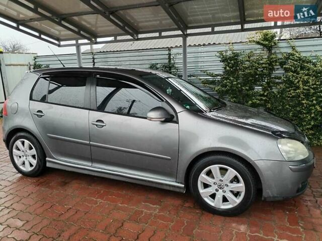Сірий Фольксваген Гольф, об'ємом двигуна 1.39 л та пробігом 240 тис. км за 5600 $, фото 2 на Automoto.ua
