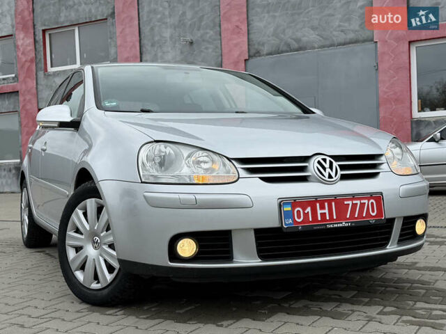 Серый Фольксваген Гольф, объемом двигателя 1.6 л и пробегом 212 тыс. км за 6450 $, фото 5 на Automoto.ua