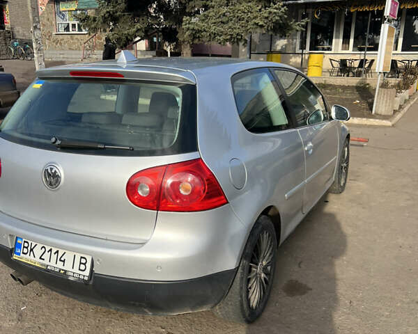 Серый Фольксваген Гольф, объемом двигателя 1.6 л и пробегом 219 тыс. км за 4650 $, фото 17 на Automoto.ua