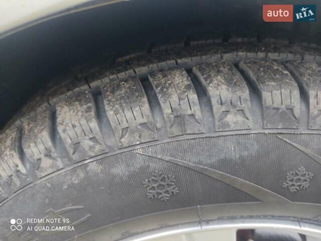 Серый Фольксваген Гольф, объемом двигателя 1.9 л и пробегом 263 тыс. км за 5800 $, фото 5 на Automoto.ua
